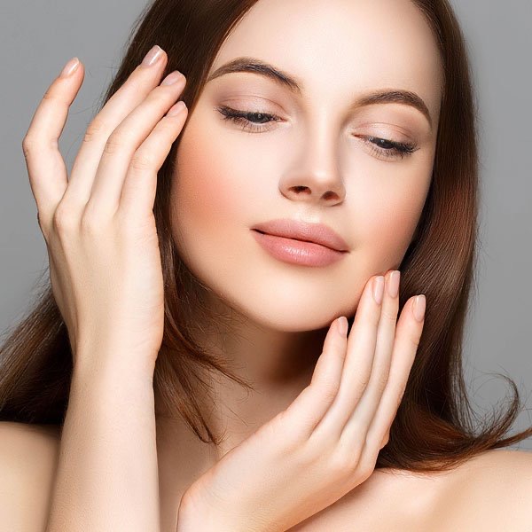 Full Face at Roya&rsquo;s Brow Spa
